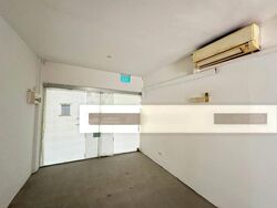 Toa Payoh Central (D12), Shop House #566869581